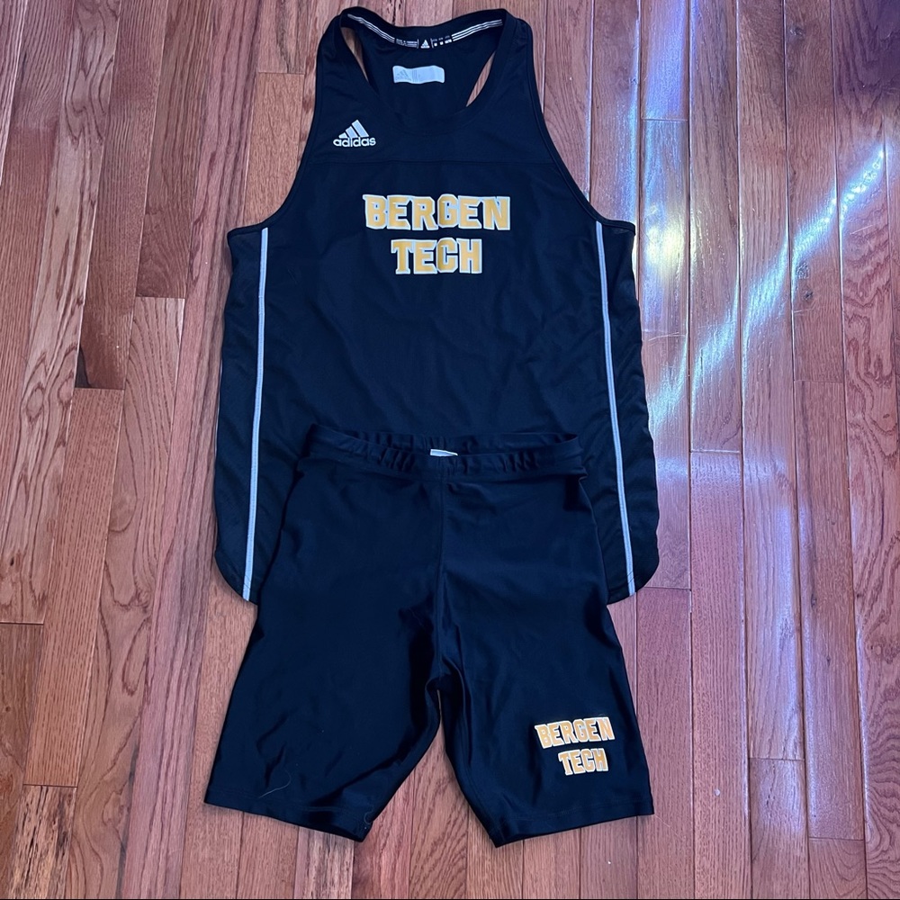 Bergen Tech Track Set - image 1